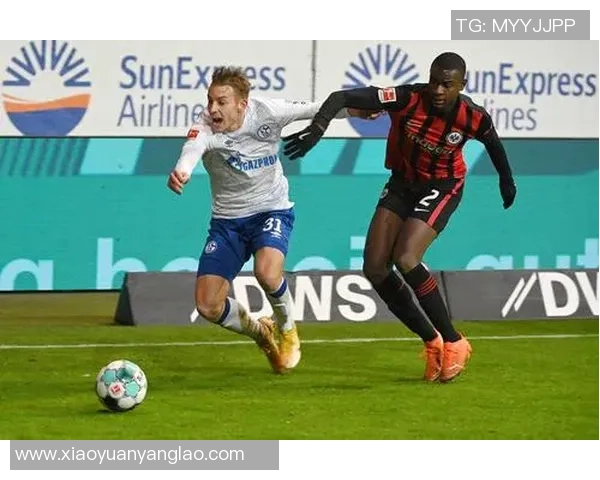 法兰克福对阵沙尔克04精彩直播全程回顾与分析